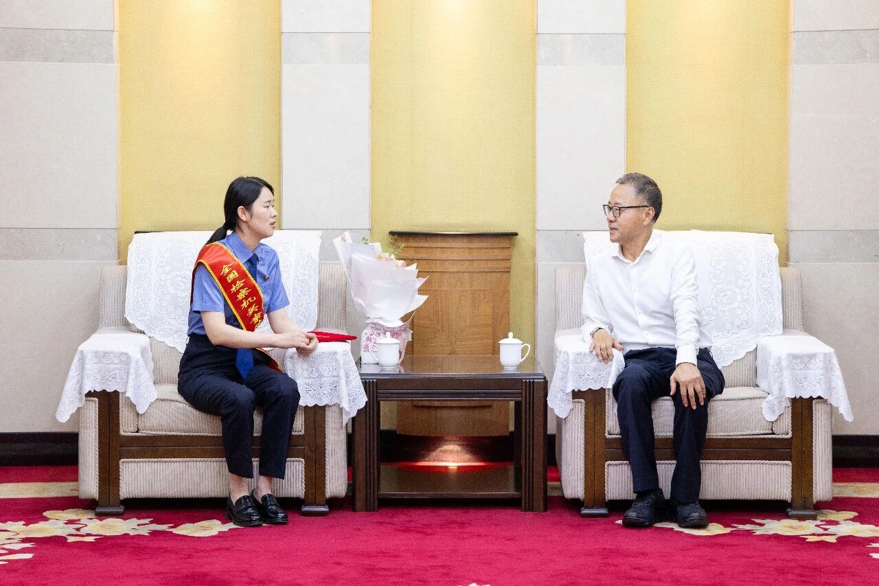 湖北检察官徐梦获评标兵型人才
